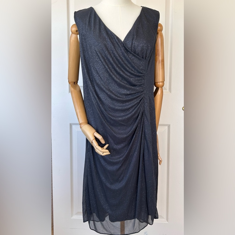 Ignite Evenings Caped Dress Metallic Threads Size‎ 18